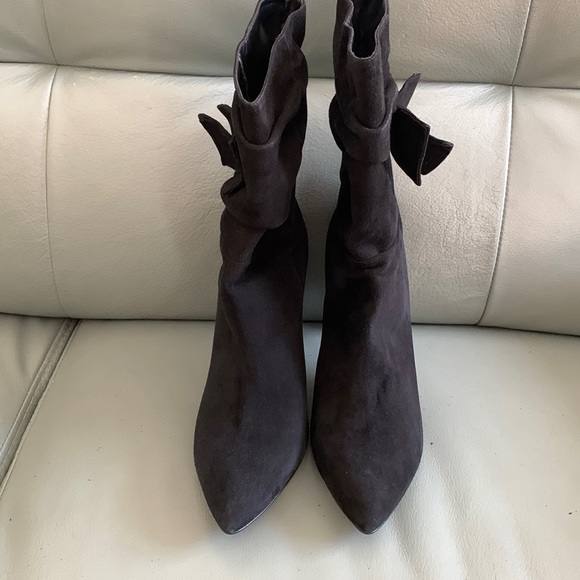NWOT Kate Spade New York® Black New York Nod Ruched Suede Bow Bootie - Picture 7 of 11